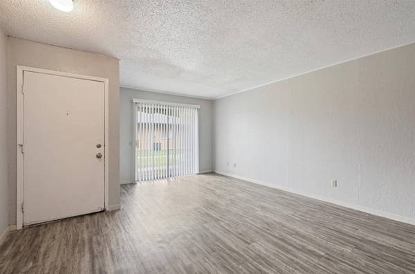 175 Loop 265, Rosebud, TX 76570