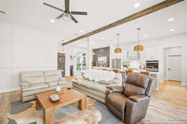 1348 Mystic Shores, Spring Branch, TX 78070