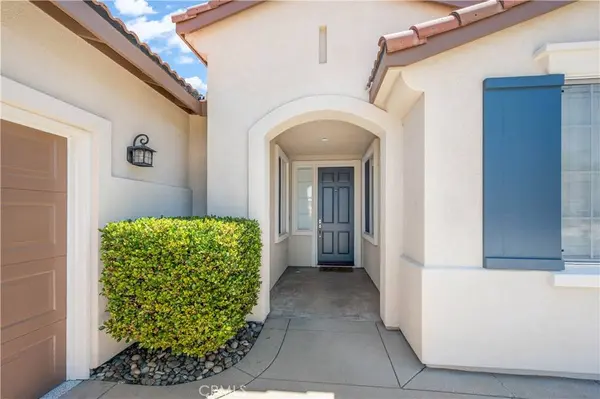 37854 Oxford DR, Murrieta, CA 92562