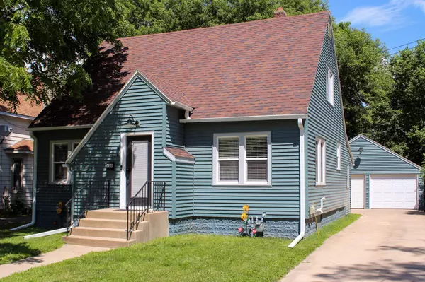 616 4th AVE SE, Rochester, MN 55904