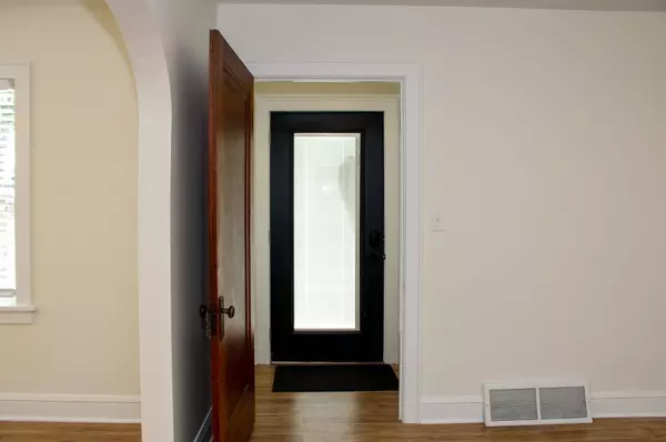 616 4th AVE SE, Rochester, MN 55904