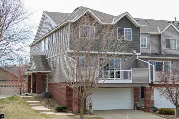 610 Shardlow LN NE, Byron, MN 55920