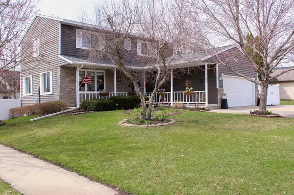 4404 57th ST NW, Rochester, MN 55901