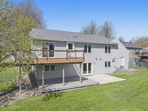 465 8th ST SW, Plainview, MN 55964