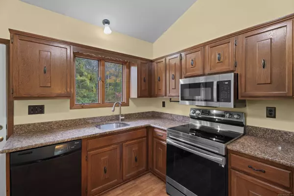 131 Pocono Road, Brookfield, CT 06804