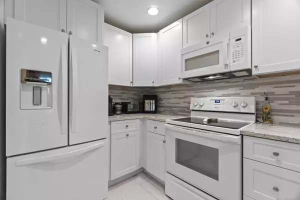 8 Rose Lane #APT 10-5, Danbury, CT 06811