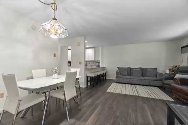 8 Rose Lane #APT 10-5, Danbury, CT 06811