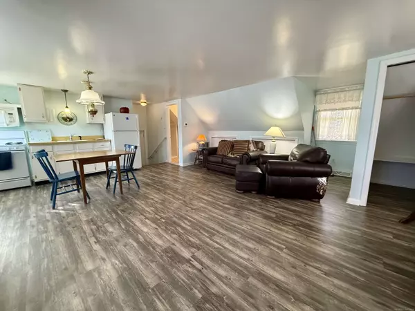 176 Pocono Road #2, Brookfield, CT 06804