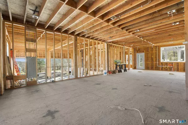 154B Long Meadow Hill Road, Brookfield, CT 06804