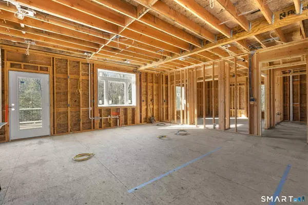 154B Long Meadow Hill Road, Brookfield, CT 06804