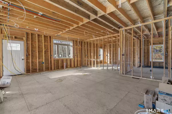 154A Long Meadow Hill Road, Brookfield, CT 06804