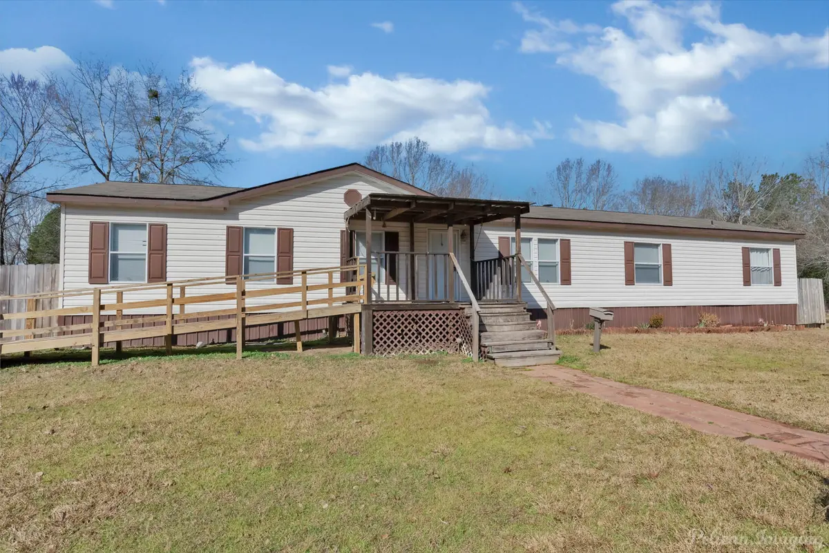 13222 Four Forks Rd, Keithville, LA 71047-9720