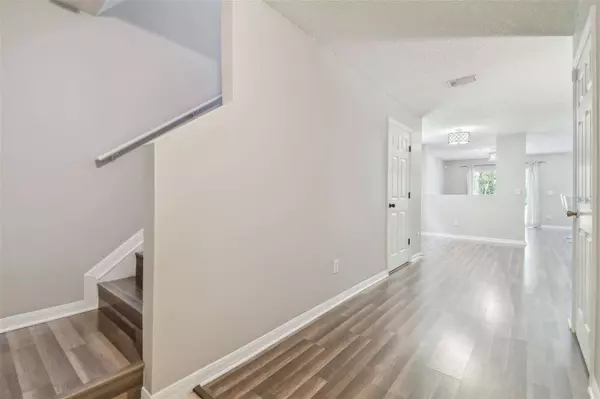 4528 WINDING RIVER WAY, Land O Lakes, FL 34639