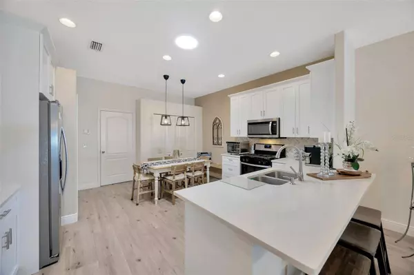 31814 LARKENHEATH DR, Wesley Chapel, FL 33543