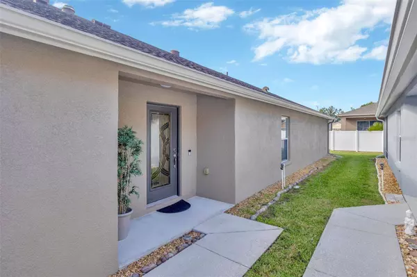 31814 LARKENHEATH DR, Wesley Chapel, FL 33543