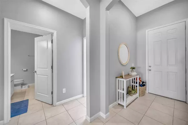 8512 ORCHARD GRASS ST, Wesley Chapel, FL 33544