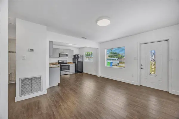 5114 N MACDILL AVE, Tampa, FL 33614