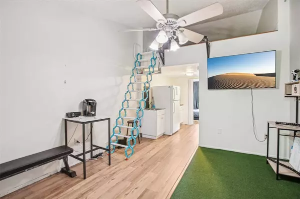 20921 HAULOVER CV #8, Lutz, FL 33558