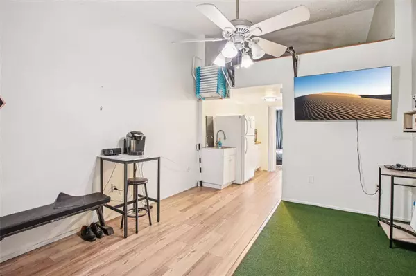 20921 HAULOVER CV #8, Lutz, FL 33558