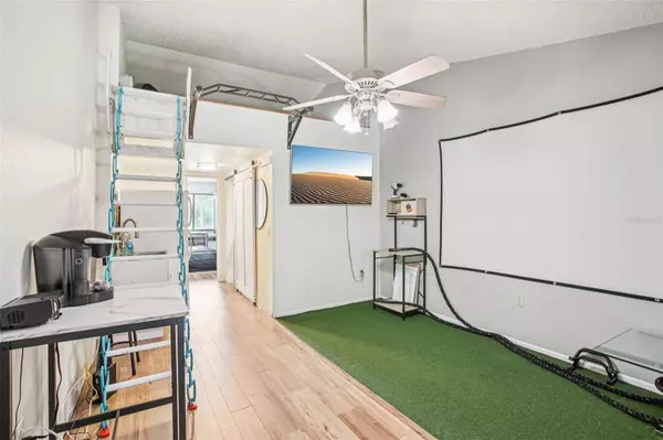 20921 HAULOVER CV #8, Lutz, FL 33558