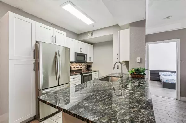 17104 CARRINGTON PARK DR #514, Tampa, FL 33647