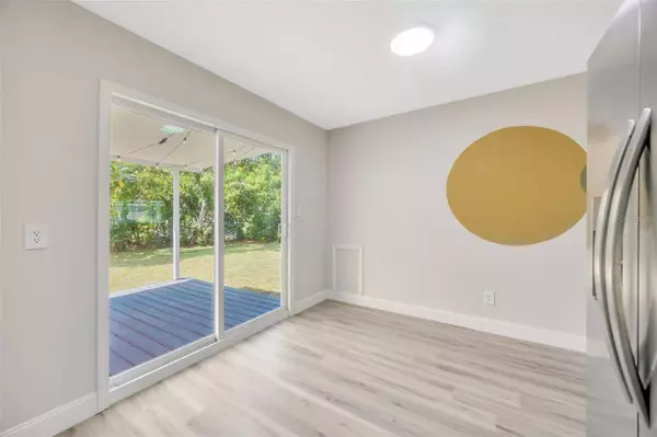 5242 45TH AVE N, St Petersburg, FL 33709