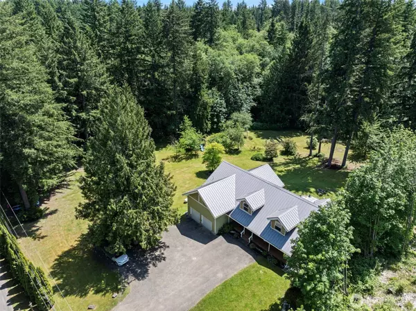 3779 NE Wagon Wheel LN, Poulsbo, WA 98370