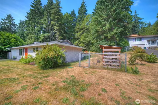 4315 Fir DR NE, Bremerton, WA 98310