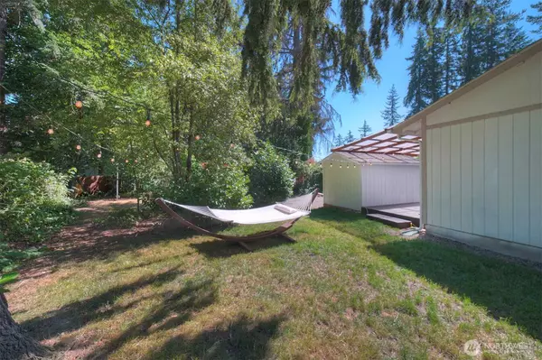 3916 Rainbow CT NW, Bremerton, WA 98312
