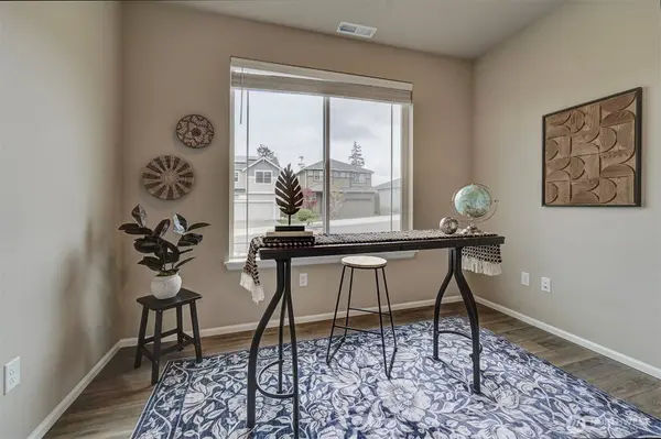 1013 Timberline AVE, Bremerton, WA 98312