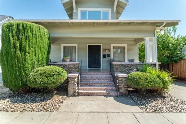 1027 Yale ST, Sacramento, CA 95818