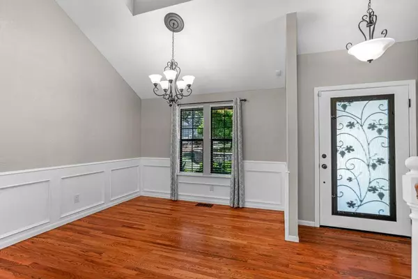 1122 River Rock DR, Folsom, CA 95630