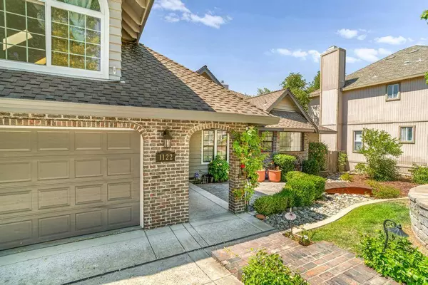 1122 River Rock DR, Folsom, CA 95630