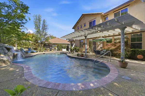 325 Carpenter Hill RD, Folsom, CA 95630