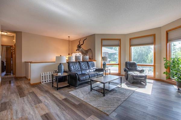 406 13th AVE NW, Kasson, MN 55944