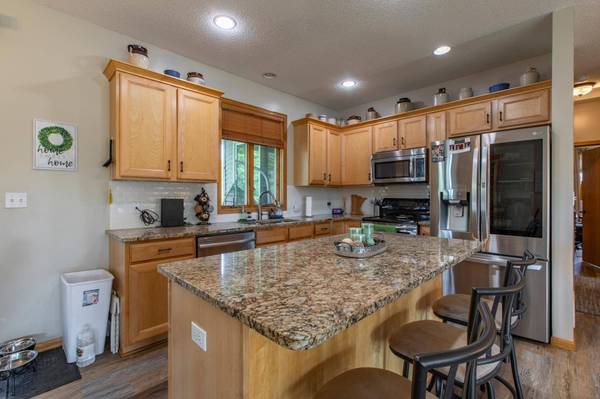 406 13th AVE NW, Kasson, MN 55944