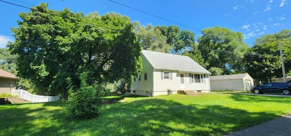 2115 E River RD NE, Rochester, MN 55906