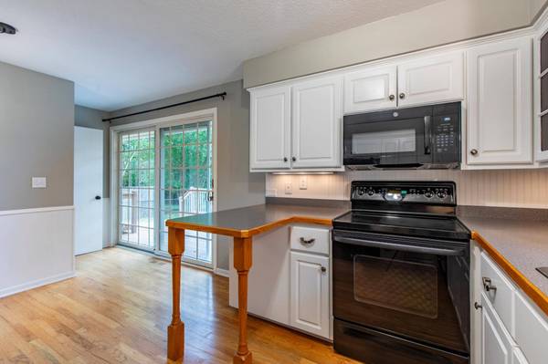 2411 18 1/2 ST NW, Rochester, MN 55901