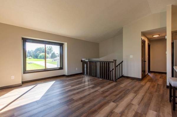 5897 Woodrose CT SE, Rochester, MN 55904