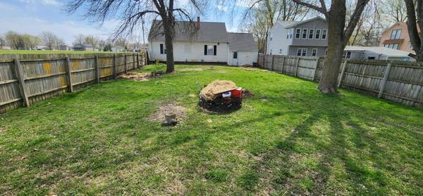 310 Locust ST, Lyle, MN 55953