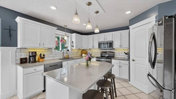 4820 Savannah DR NW, Rochester, MN 55901