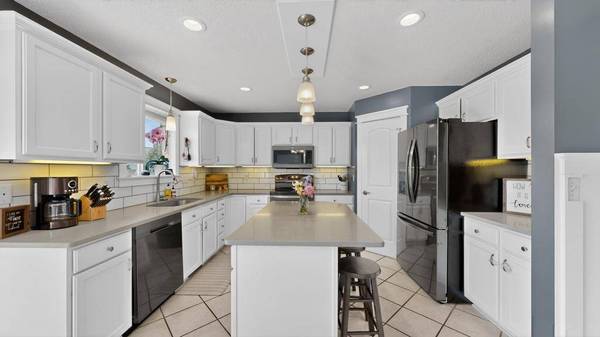 4820 Savannah DR NW, Rochester, MN 55901