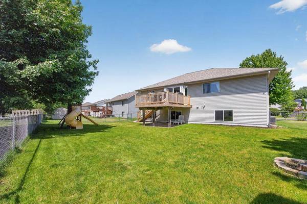 4820 Savannah DR NW, Rochester, MN 55901