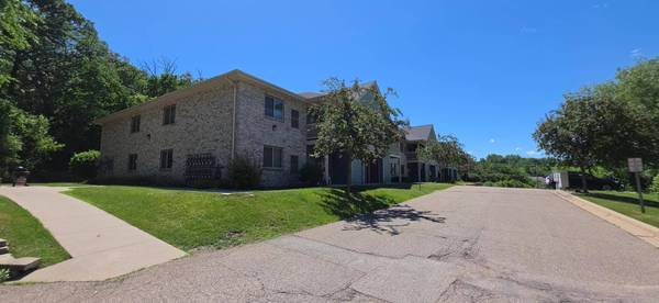 1917 Deerhaven LN NE #20, Rochester, MN 55906