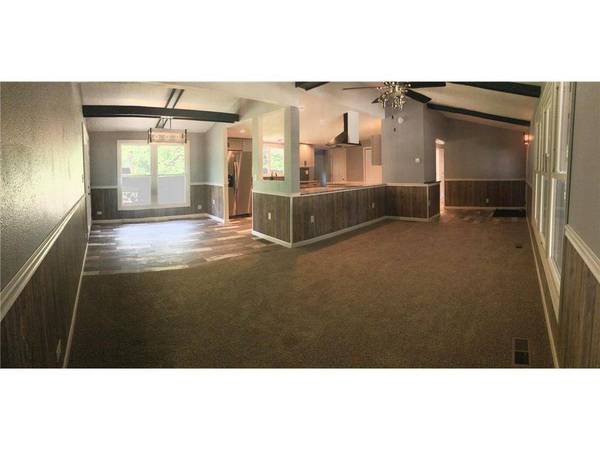 1240 N Main ST, Altura, MN 55910