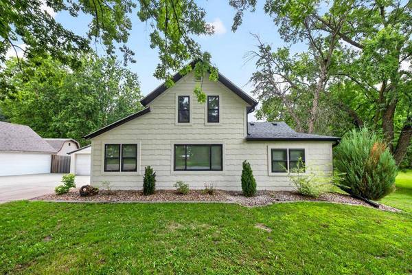 330 1st AVE NE, Oronoco, MN 55960