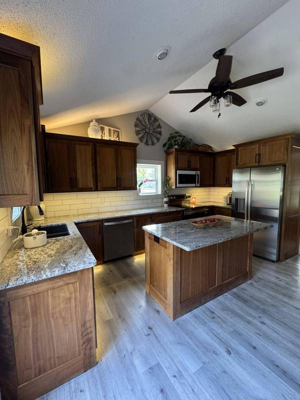 330 1st AVE NE, Oronoco, MN 55960