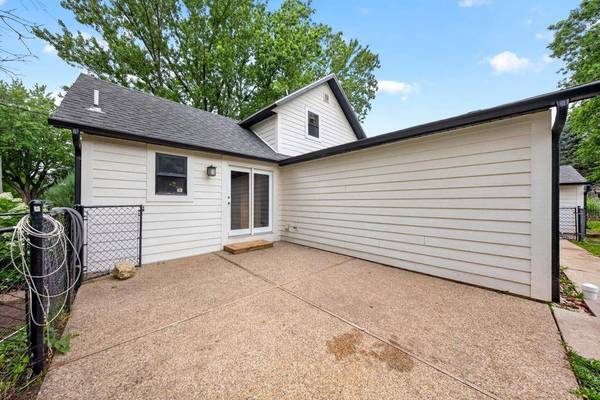 330 1st AVE NE, Oronoco, MN 55960