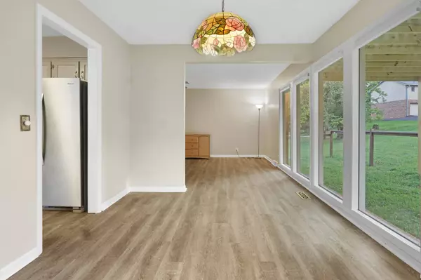 524 Indian Lake Rd, Hendersonville, TN 37075