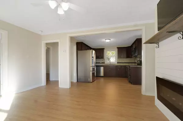 201 Moore Ave, Portland, TN 37148